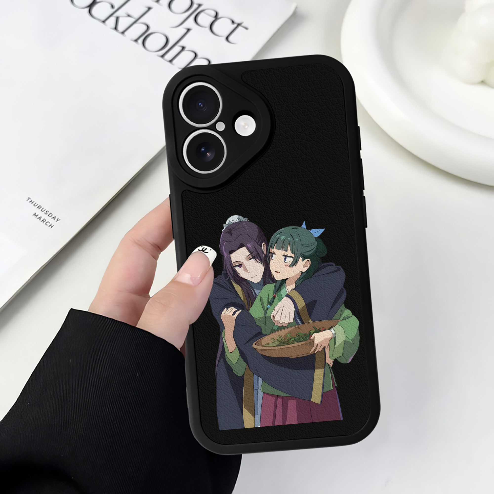 薬屋のひとりごと The Apothecary Diaries 【iPhone 16シリーズ対応】シリコンスマホケース（レザー調） 材質：シリコン